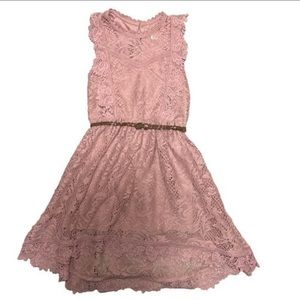 Girls size 8 dress excellent preowned condition